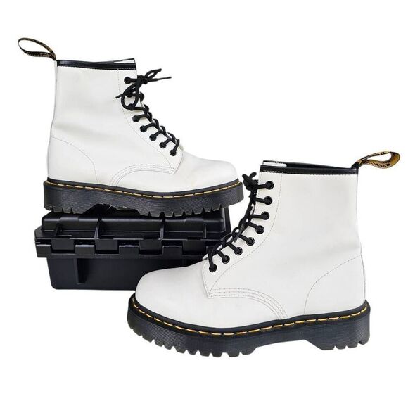 Dr. Martens Jadon White Leather Platform Boots Womens US 9 / Mens 8 EU 41 - Picture 1 of 12